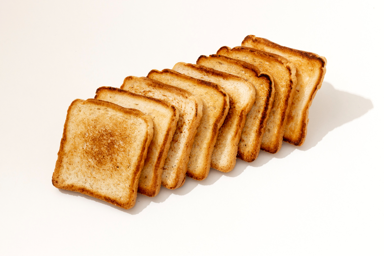 Toast in friggitrice ad aria croccante e dorato